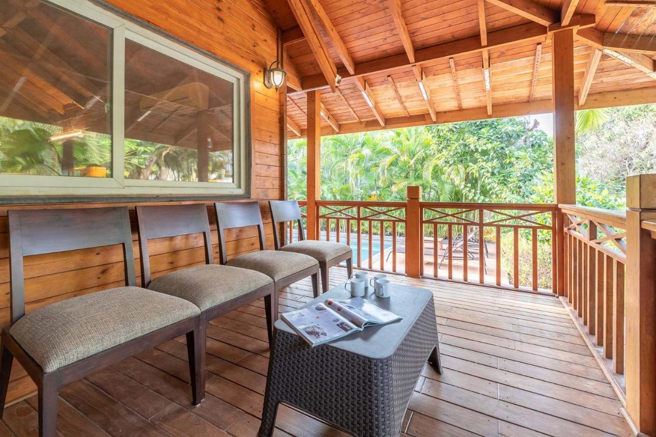 Nature'S Abode - The Wooden Villa At Morjim By Stayvista Экстерьер фото